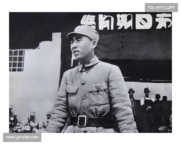 林彪与叶群携手幸福家庭生活照:孩子们的欢笑与温馨时刻 林彪与叶群携手幸福家庭生活照:孩子们的欢笑与温馨时刻